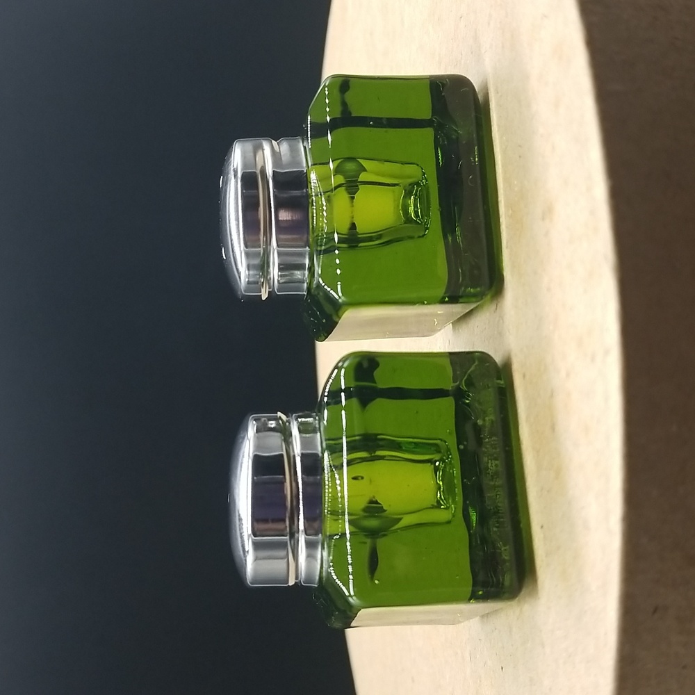 Pottery Barn Green & Orange Square Cube Monterey Salt & Pepper Shaker Sets - Picture 3 of 12